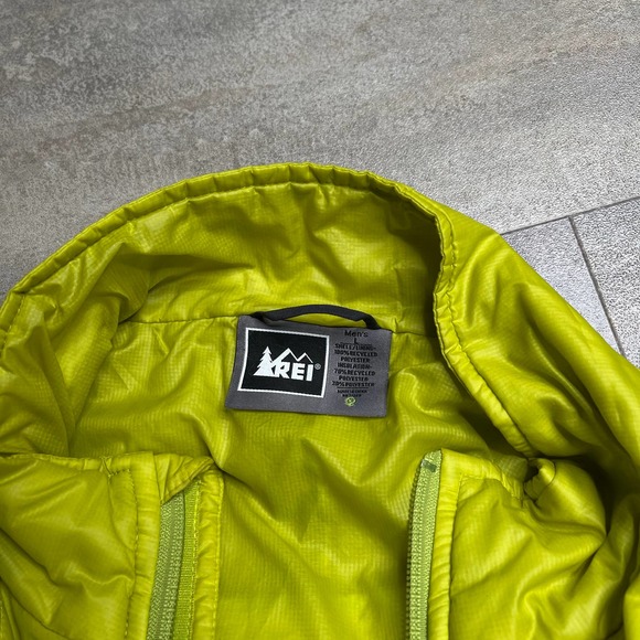 SOLD REI Revelcloud Vest Mens Large - Picture 3 of 3